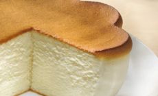 Gâteau de fromage blanc aux pêches